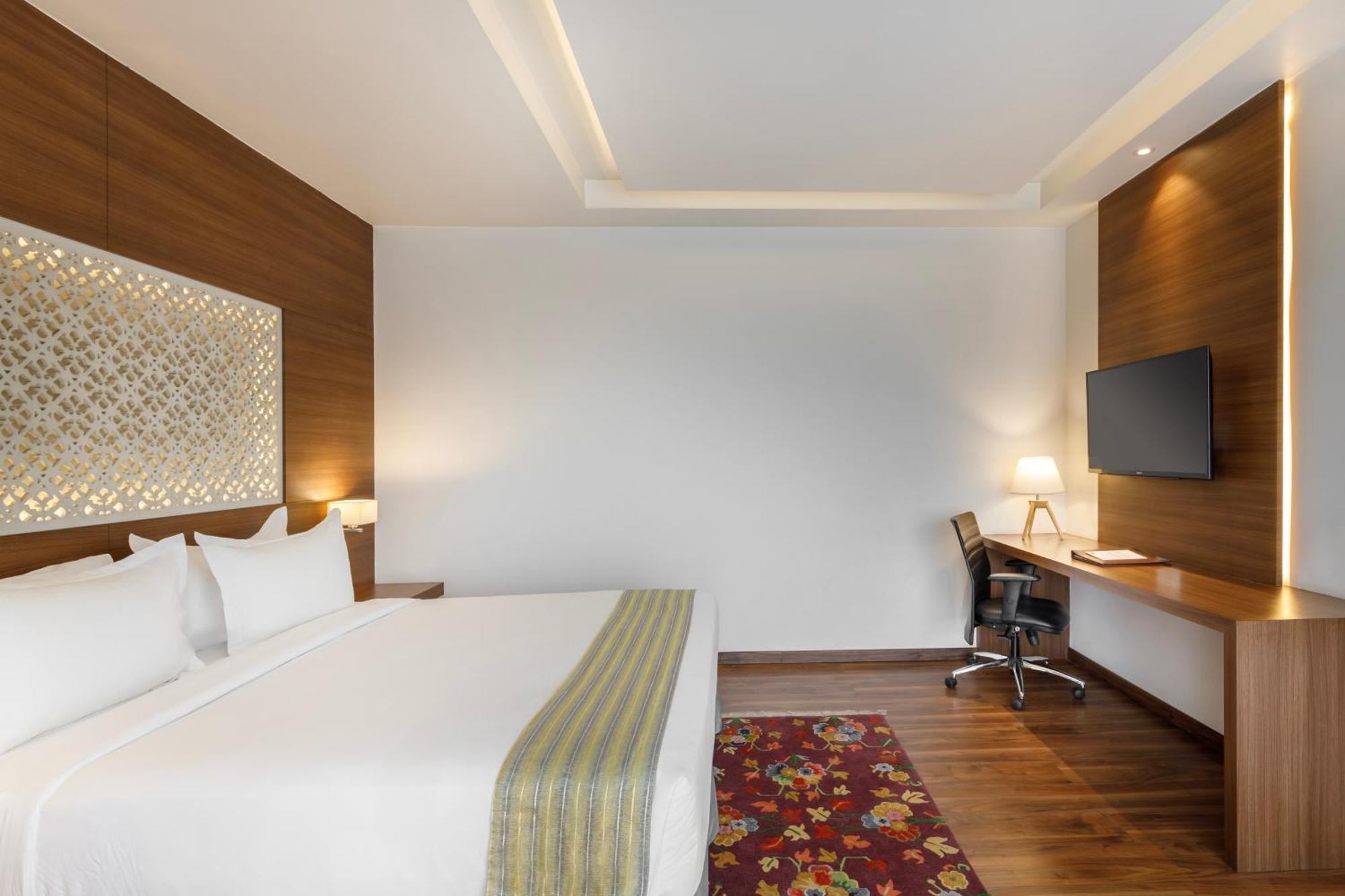 Hotel Ambassador By Ace Hotels Катманду Экстерьер фото