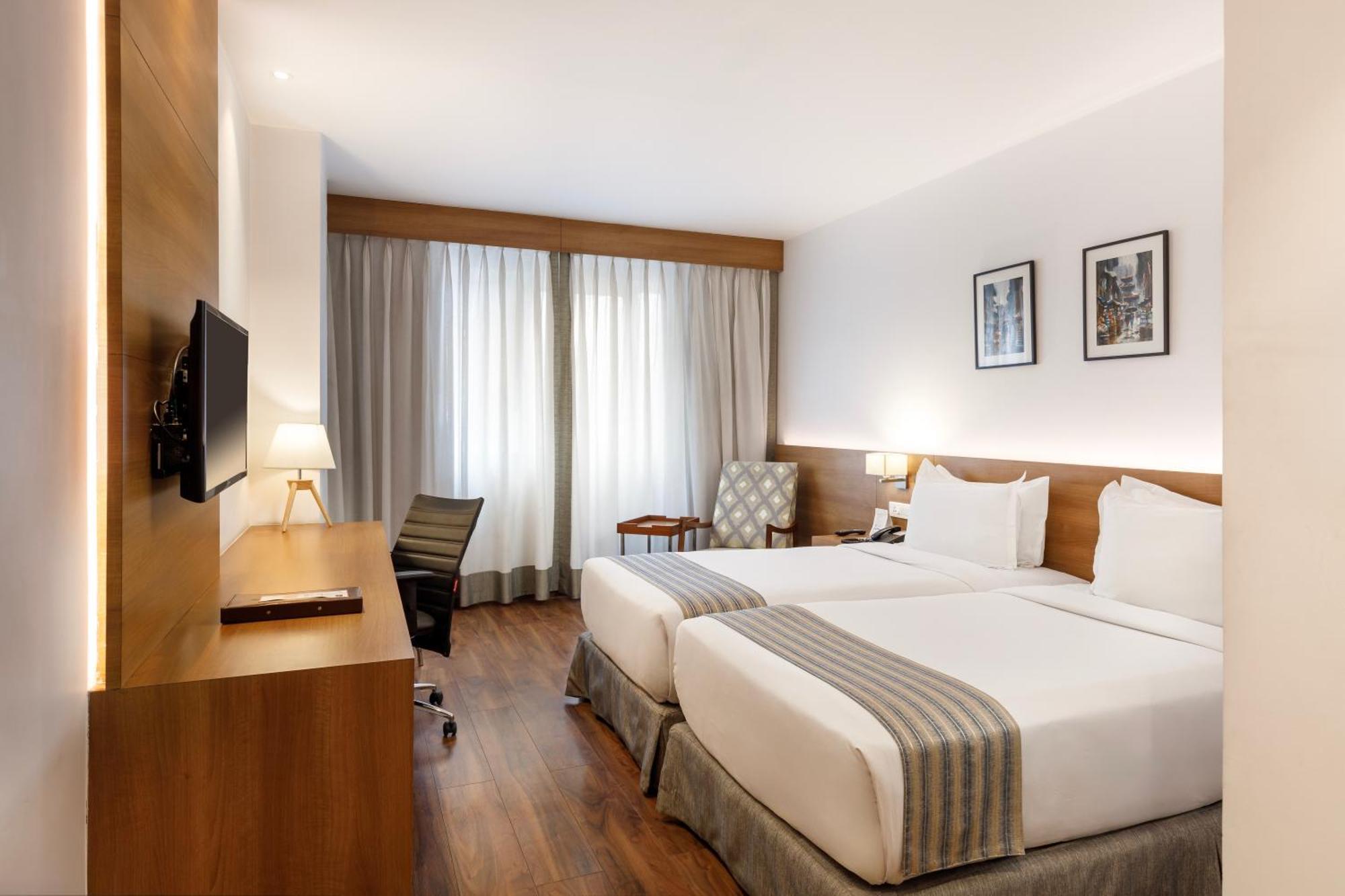 Hotel Ambassador By Ace Hotels Катманду Экстерьер фото